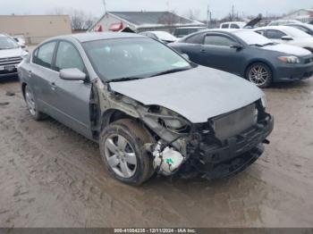  Salvage Nissan Altima