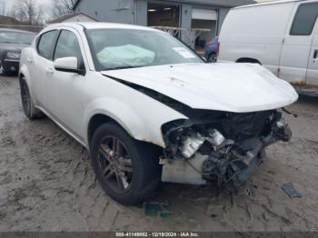  Salvage Dodge Avenger