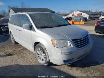  Salvage Chrysler Town & Country