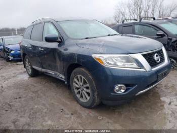  Salvage Nissan Pathfinder