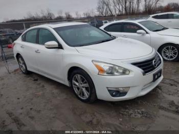  Salvage Nissan Altima