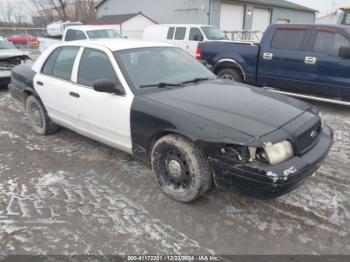  Salvage Ford Crown Victoria