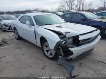  Salvage Dodge Challenger