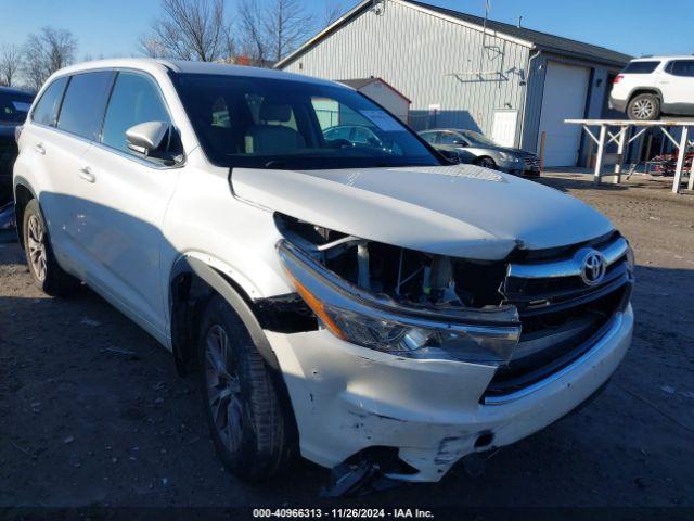  Salvage Toyota Highlander