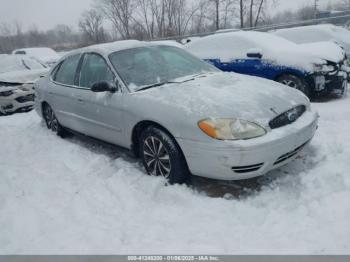  Salvage Ford Taurus