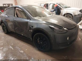  Salvage Tesla Model Y