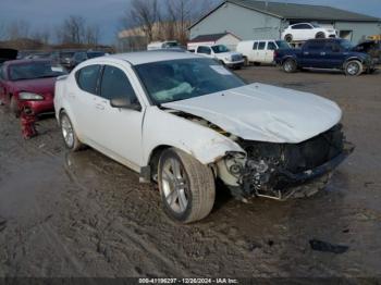  Salvage Dodge Avenger