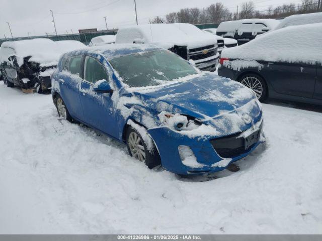  Salvage Mazda Mazda3