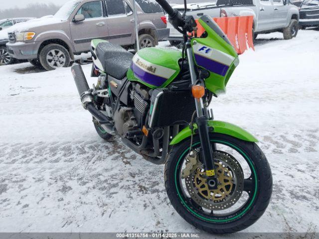  Salvage Kawasaki Zr1200