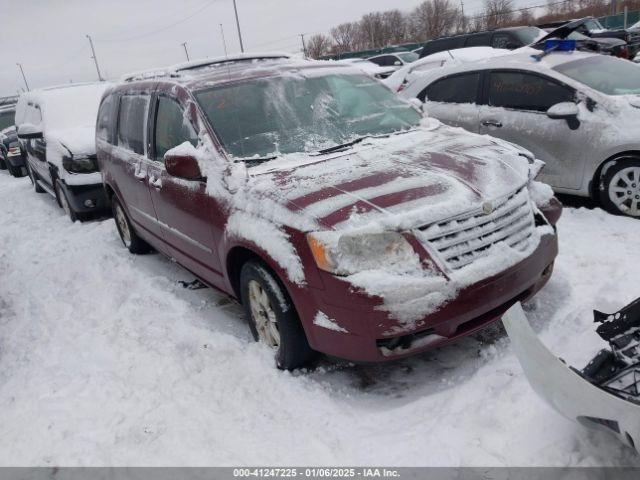  Salvage Chrysler Town & Country