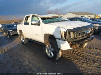  Salvage Chevrolet Avalanche 1500