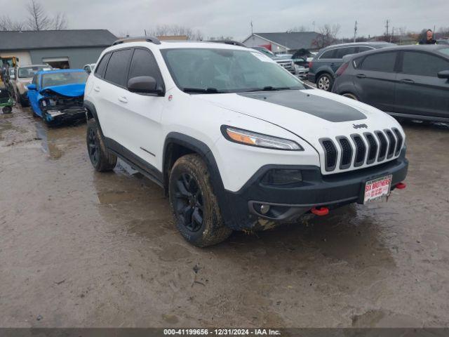  Salvage Jeep Cherokee