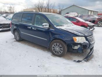  Salvage Chrysler Town & Country