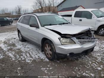  Salvage Chrysler Pacifica