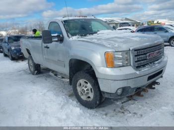  Salvage GMC Sierra 2500