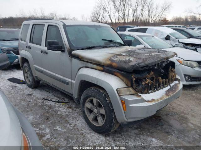  Salvage Jeep Liberty