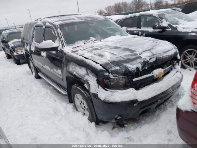  Salvage Chevrolet Suburban 1500