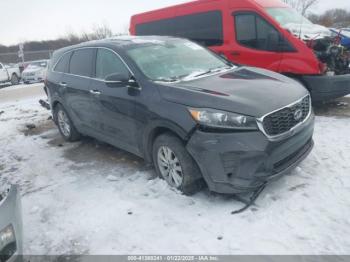  Salvage Kia Sorento