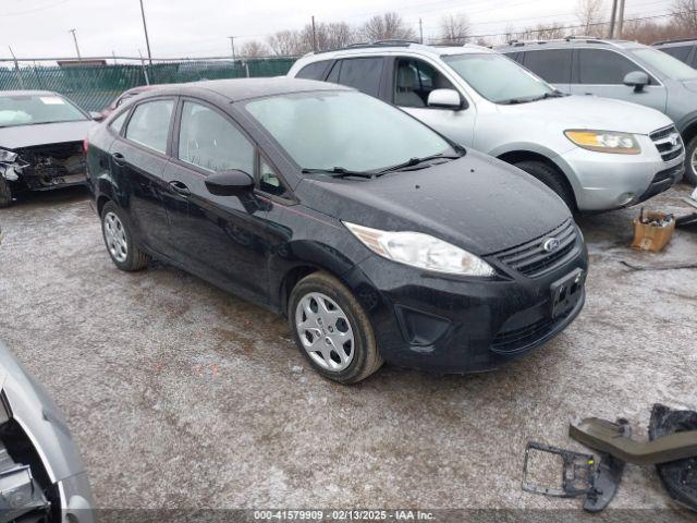  Salvage Ford Fiesta