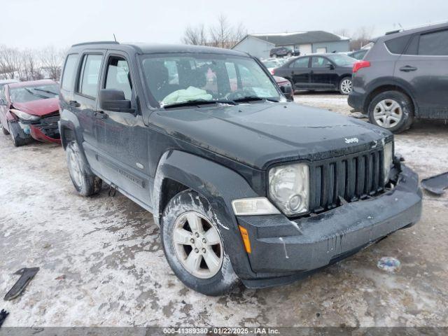  Salvage Jeep Liberty