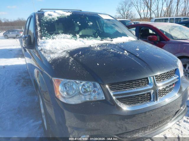  Salvage Dodge Grand Caravan