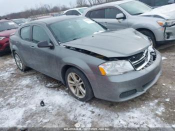  Salvage Dodge Avenger