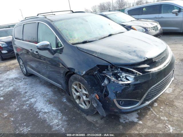  Salvage Chrysler Pacifica