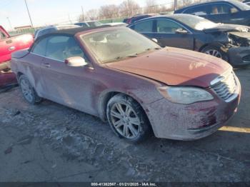  Salvage Chrysler 200