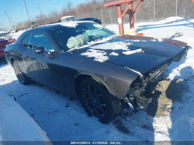  Salvage Dodge Challenger