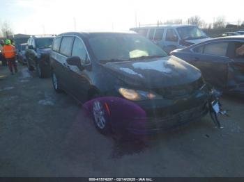  Salvage Chrysler Voyager