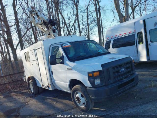  Salvage Ford E-350