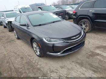  Salvage Chrysler 200