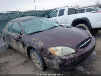  Salvage Ford Taurus