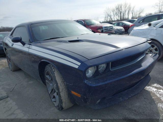  Salvage Dodge Challenger