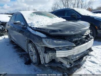  Salvage Chrysler 200