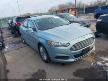  Salvage Ford Fusion