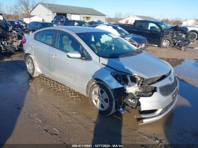  Salvage Kia Forte