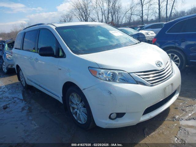  Salvage Toyota Sienna