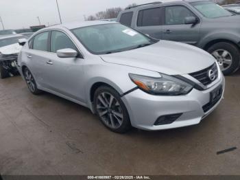  Salvage Nissan Altima