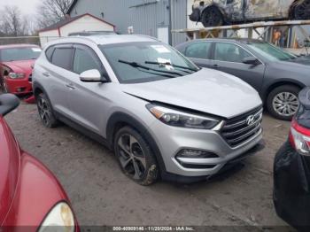  Salvage Hyundai TUCSON