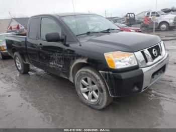  Salvage Nissan Titan