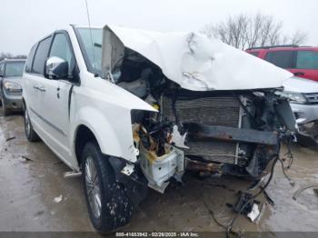  Salvage Chrysler Town & Country