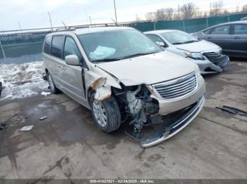  Salvage Chrysler Town & Country