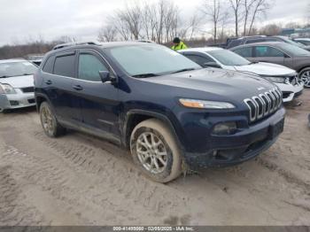  Salvage Jeep Cherokee