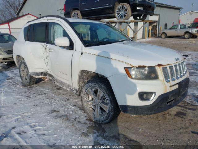  Salvage Jeep Compass