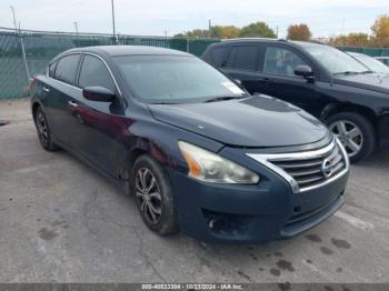  Salvage Nissan Altima