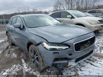  Salvage Volvo V90 Cross Country