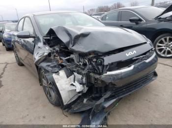  Salvage Kia Forte