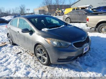  Salvage Kia Forte