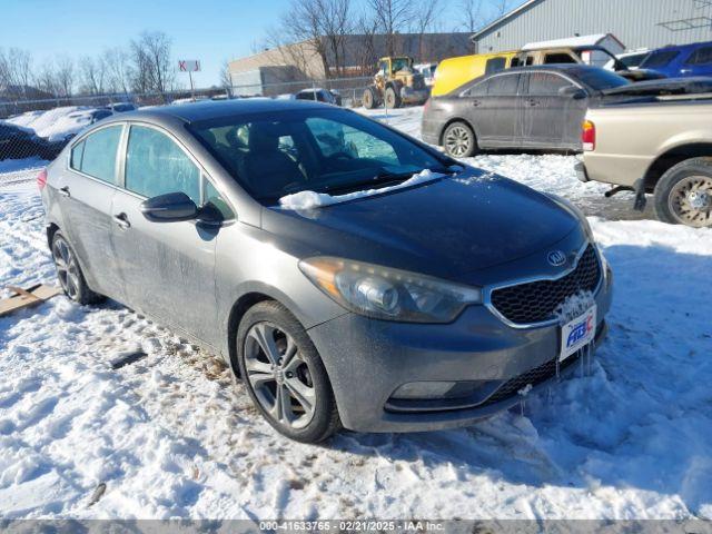  Salvage Kia Forte